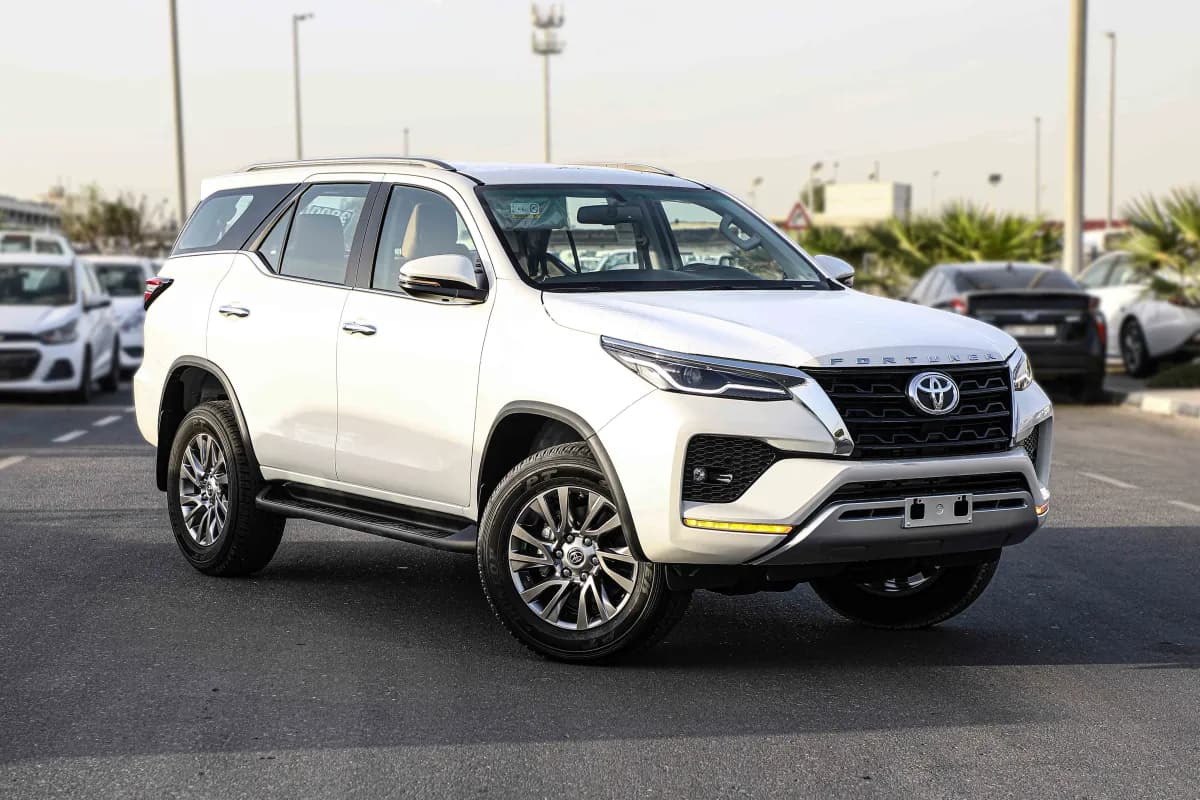Toyota Fortuner 2
